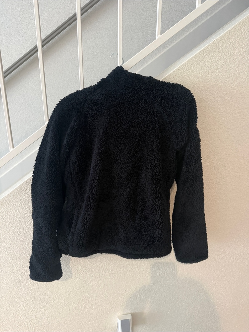 Burton Cozy Black Sherpa Jacket